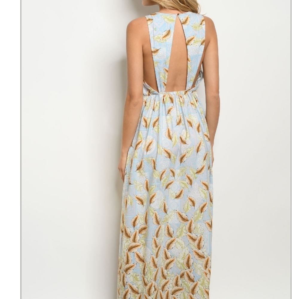 STRUT & BOLT Powder Blue Maxi With Leaves - Picture 2 of 2